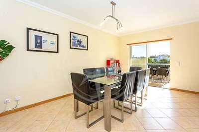 1987-366048-0086b5b4f2b294297643049c268e89554