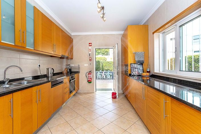 Image No.9-4 Bed Villa for sale