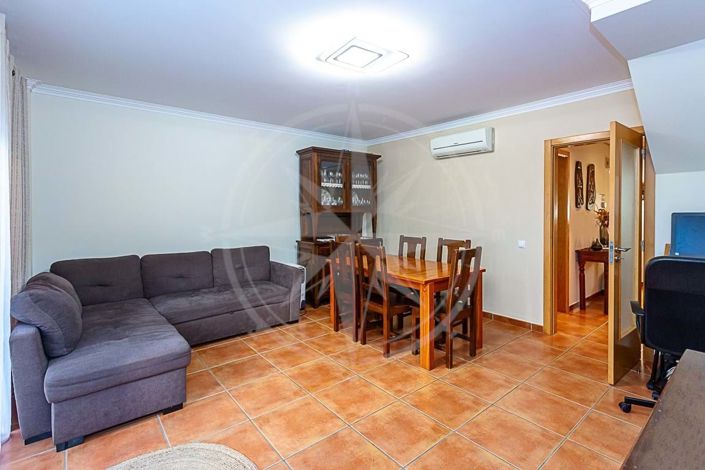 Image No.5-2 Bed Townhouse for sale