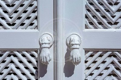 1987-366608-0086b5b4f2b294297643049c268e89554