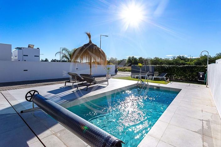 Image No.6-3 Bed Villa for sale