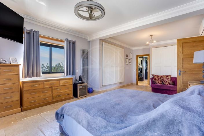 Image No.21-6 Bed Villa for sale