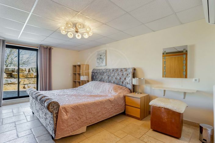 Image No.41-6 Bed Villa for sale