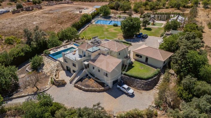 Image No.57-6 Bed Villa for sale