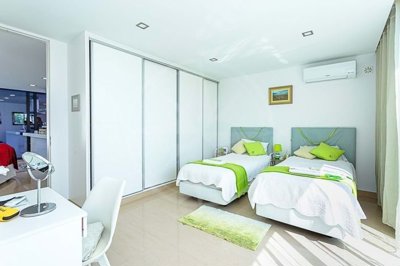 1987-368019-0086b5b4f2b294297643049c268e89554