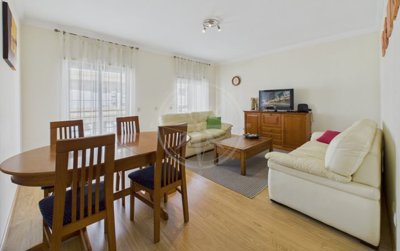 1987-368104-0086b5b4f2b294297643049c268e89554