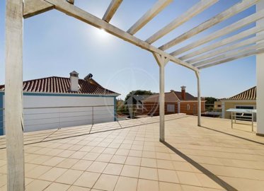 1987-368206-0086b5b4f2b294297643049c268e89554