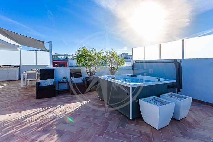 Image No.22-3 Bed Apartment for sale