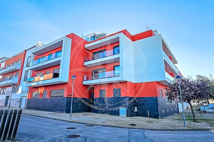 Image No.33-3 Bed Apartment for sale