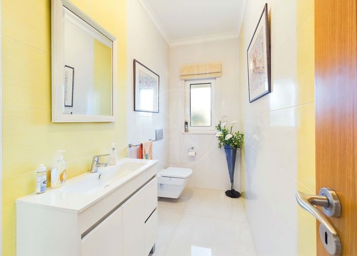 Image No.21-4 Bed Villa for sale