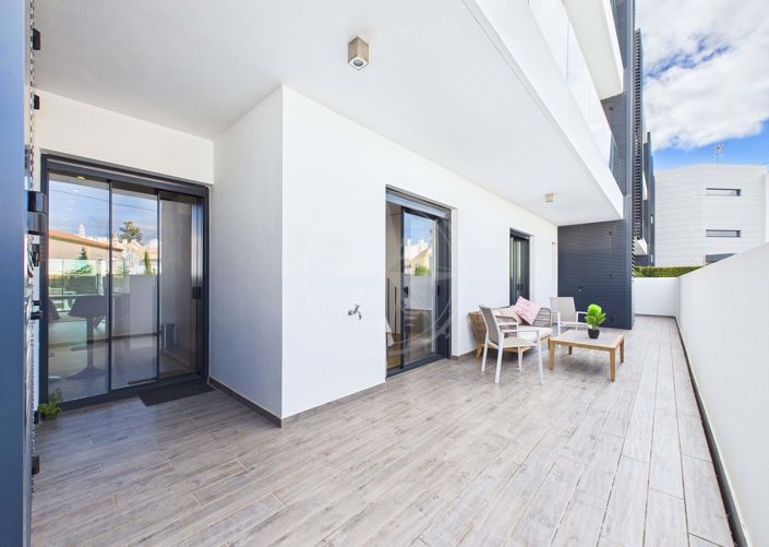 Image No.15-2 Bed Apartment for sale