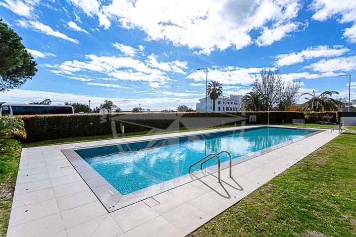 Image No.5-2 Bed Apartment for sale