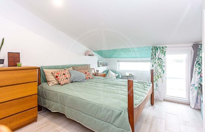 Image No.10-1 Bed Villa for sale