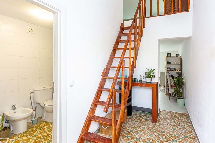 Image No.9-1 Bed Villa for sale