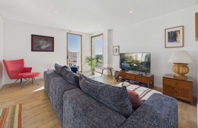 1987-369538-0086b5b4f2b294297643049c268e89554