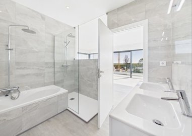 1987-369541-0086b5b4f2b294297643049c268e89554