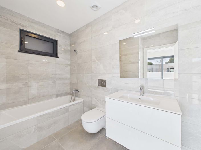 Image No.17-6 Bed Villa for sale