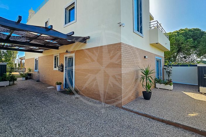 Image No.36-Villa de 4 chambres à vendre à Olhão