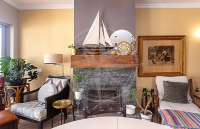 1987-369641-0086b5b4f2b294297643049c268e89554