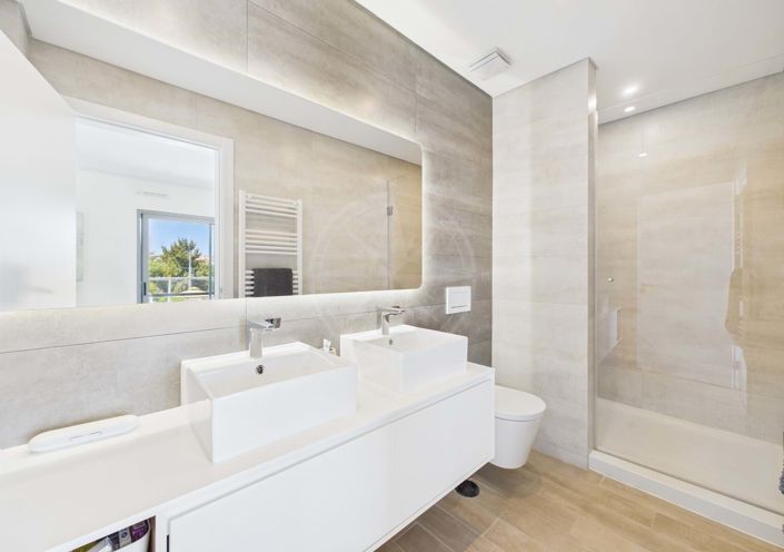 Image No.24-3 Bed Villa for sale