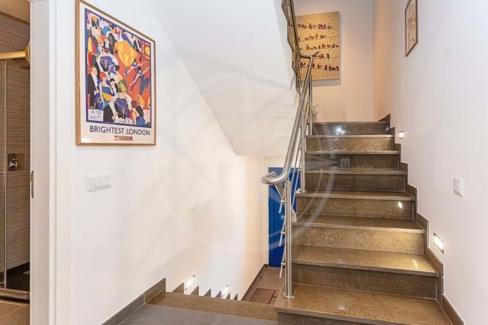 Image No.13-4 Bed Villa for sale