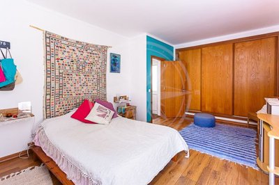 1987-371372-0086b5b4f2b294297643049c268e89554