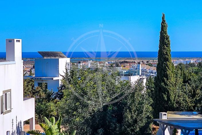 Image No.19-3 Bed Villa for sale