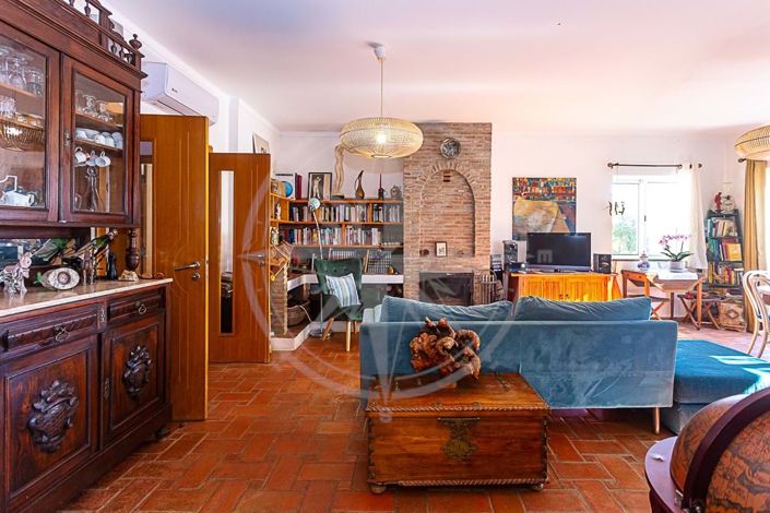 Image No.9-3 Bed Villa for sale