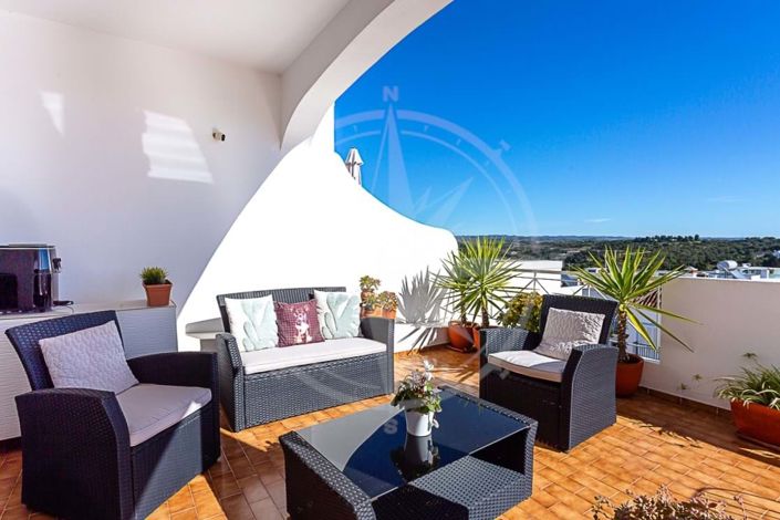 Image No.11-3 Bed Apartment for sale