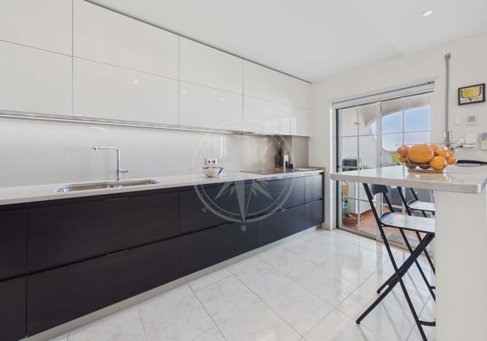 Image No.13-3 Bed Apartment for sale