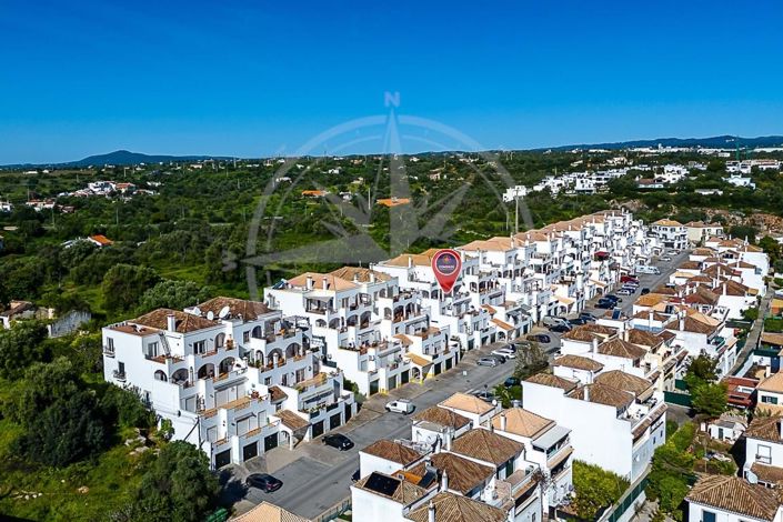 Image No.26-3 Bed Apartment for sale