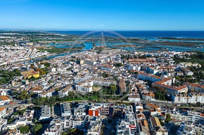 1987-372456-0086b5b4f2b294297643049c268e89554