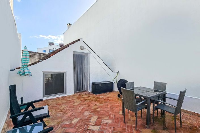 Image No.17-3 Bed Townhouse for sale