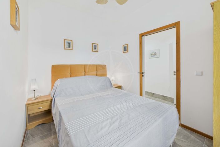 Image No.24-3 Bed Townhouse for sale