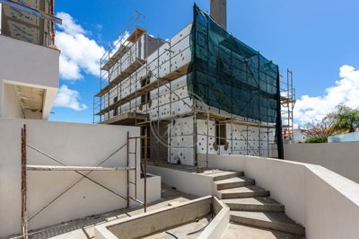 1987-373028-0086b5b4f2b294297643049c268e89554