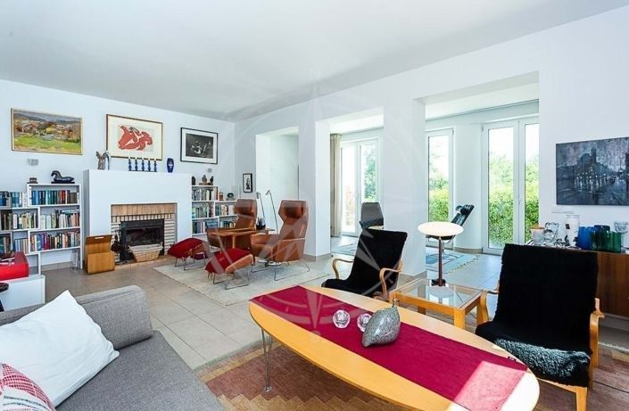 Image No.10-4 Bed Villa for sale