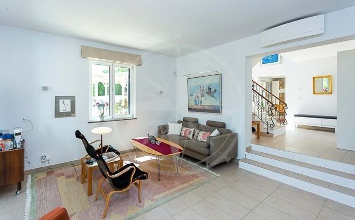 Image No.8-4 Bed Villa for sale