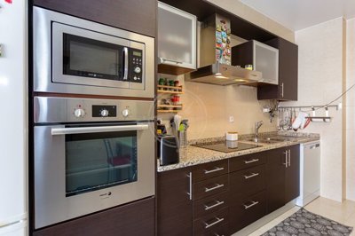 1987-373767-0086b5b4f2b294297643049c268e89554