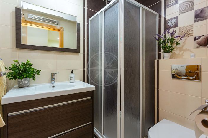 Image No.17-2 Bed Apartment for sale