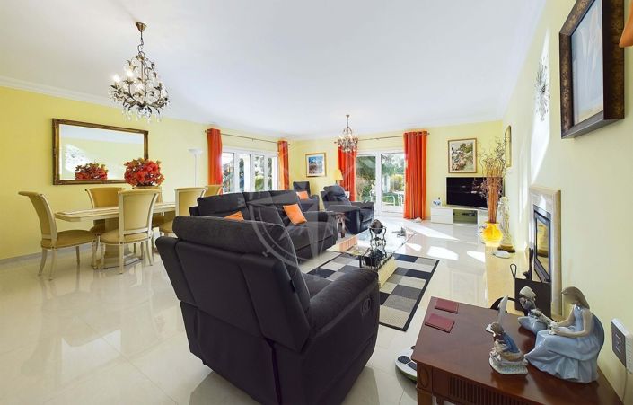 Image No.11-4 Bed Villa for sale