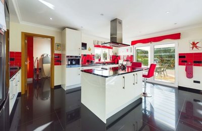 1987-373760-0086b5b4f2b294297643049c268e89554