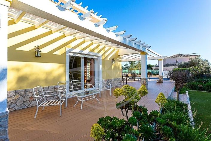 Image No.28-4 Bed Villa for sale