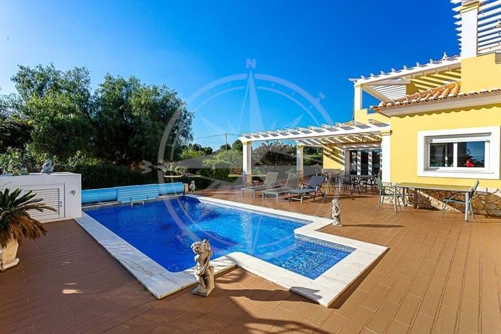 Image No.4-4 Bed Villa for sale