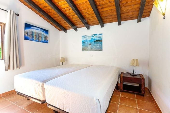 Image No.19-3 Bed Villa for sale