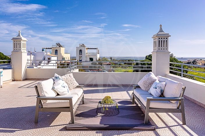 Image No.34-4 Bed Villa for sale