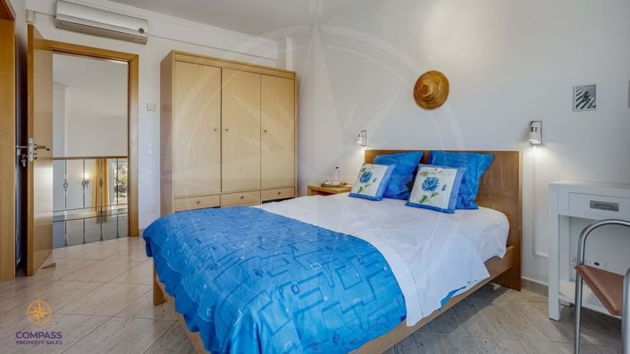 Image No.28-4 Bed Villa for sale