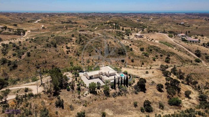 Image No.32-4 Bed Villa for sale