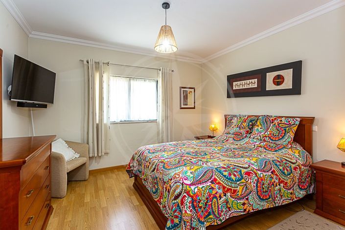 Image No.14-3 Bed Apartment for sale