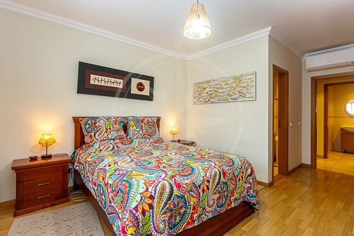 Image No.15-3 Bed Apartment for sale