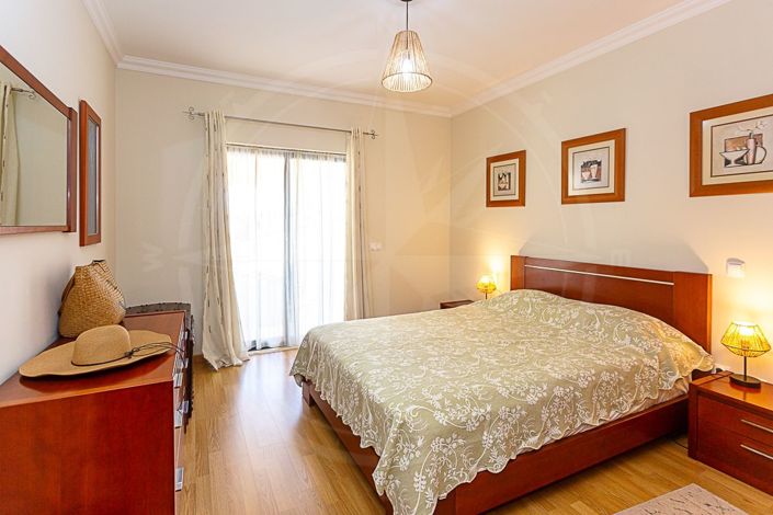 Image No.16-3 Bed Apartment for sale